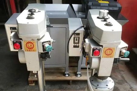 臺式油壓鉚釘機的組成、應用及特點